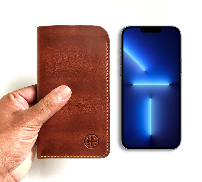 The Portrait - Phone Sleeve