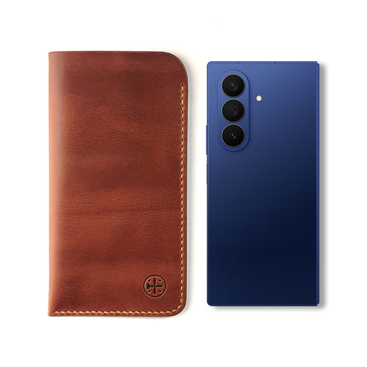The Portrait - Phone Sleeve