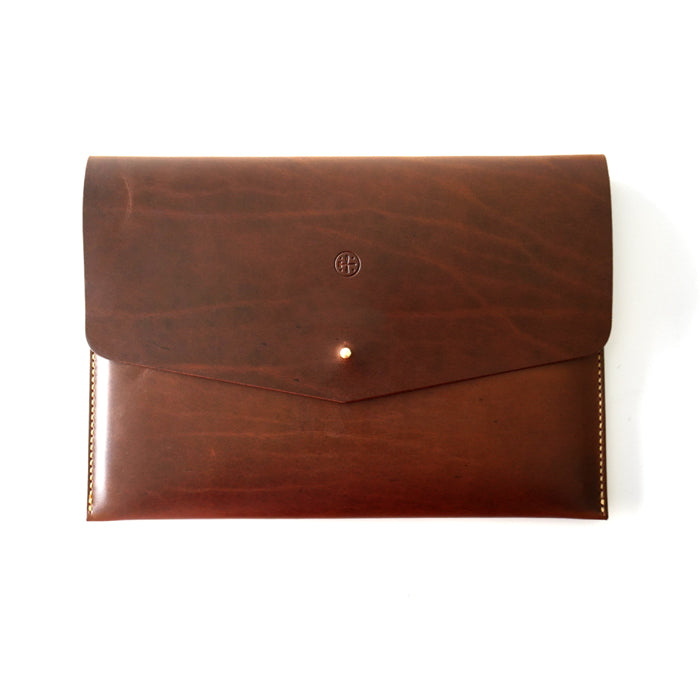 The Classic - Leather iPad Cases